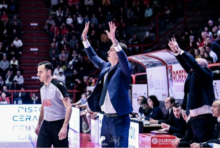 L’Estra Pistoia si rituffa nel campionato di A2: alla Lumosquare domani arriva Torino