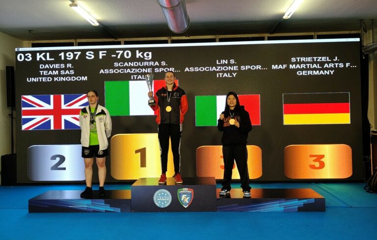Coppa del Mondo di Kickboxing, gioia per Lin: conquista la medaglia di bronzo