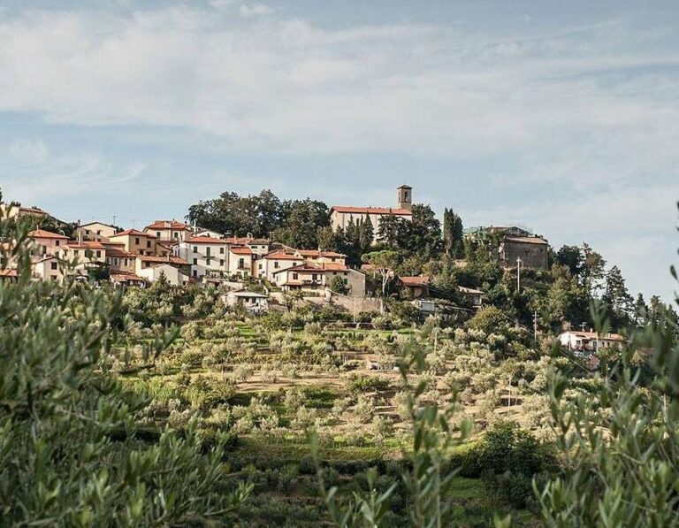 Lavori in via della Casaccia a Migliana, il Comune: “Basta rinvii”