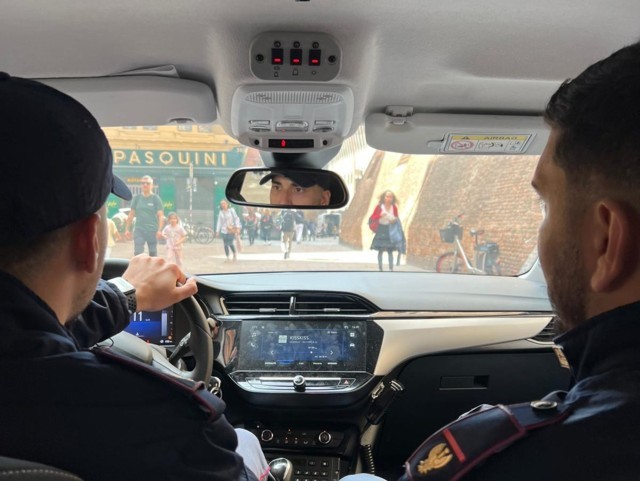 Rapina a mano armata. La Polizia ferma l’autore in poche ore