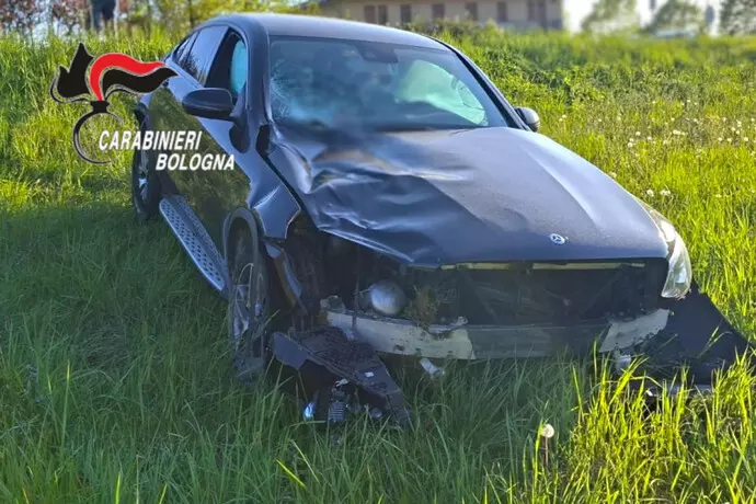 Suv investe e uccide un 69enne e si allontana, arrestato il conducente