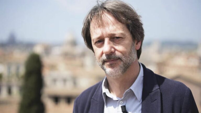 Nella chiesa di San Giovanni, la presentazione di “Romarivista” di Luca Bergamo