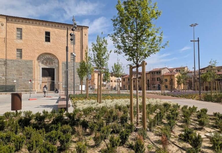 Conclusi i lavori, domani riaprono piazza San Lorenzo e il parcheggio