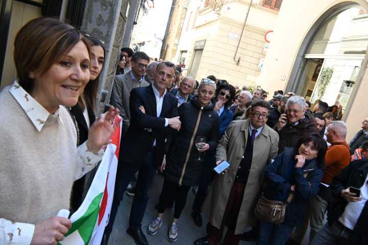 Pistoia, inaugurata la nuova sede del Pd in via degli Orafi