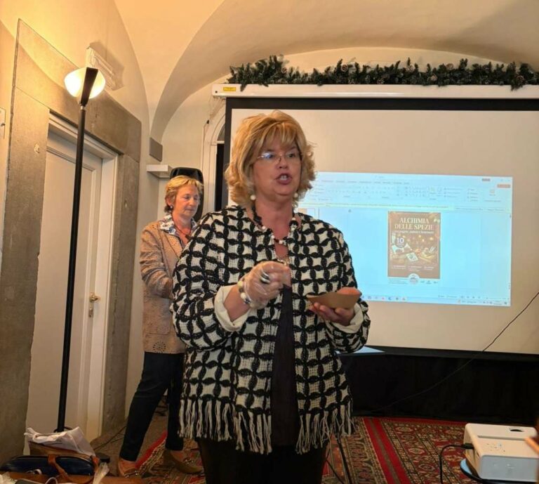“Alchimia delle spezie”: un viaggio tra scienza, gusto e cultura al Puccini-Gatteschi