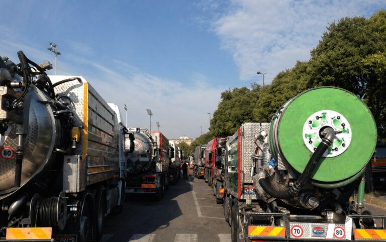 L’appello del Csa: il progetto ecocentro in via Rocca Tedalda divide. Esproprio minaccia il futuro di Autospurgo 90 SpA