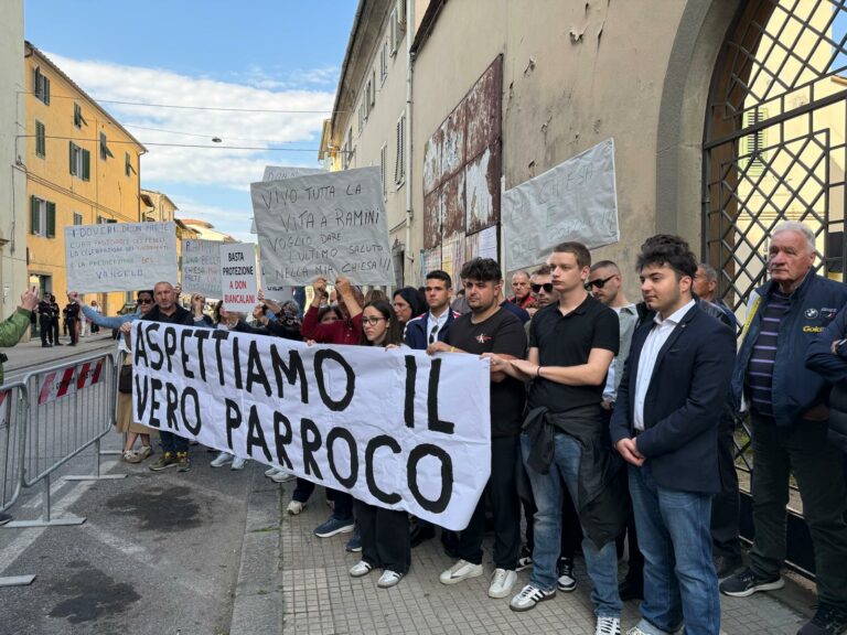 Residenti di Ramini: “Biancalani ha diviso la comunità, ci sentiamo soli”
