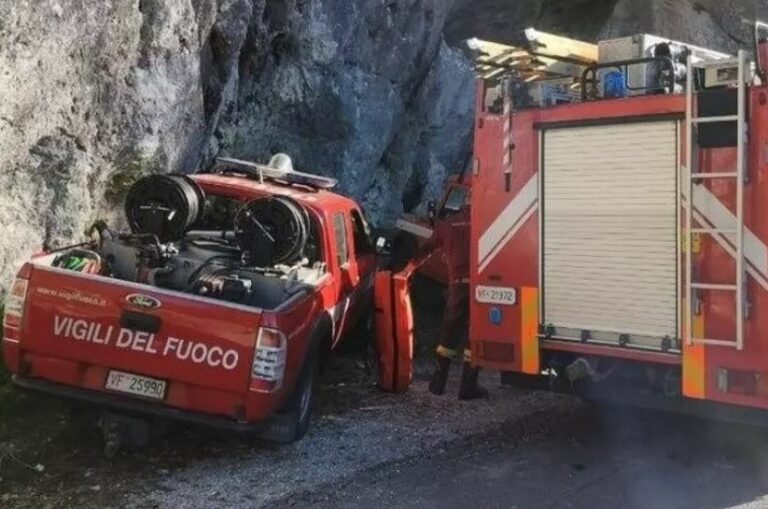 Cade durante un’arrampicata, trauma cranico per una 27enne in Garfagnana