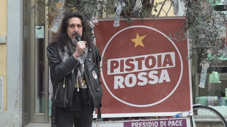 Antonella Bundu e Luigi De Magistris con Pistoia Rossa