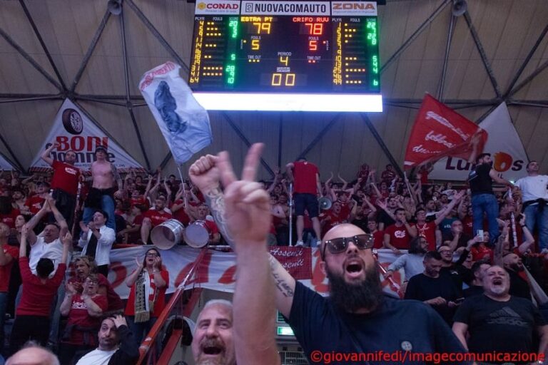 L’Estra Pistoia mette la freccia in un finale da cardiopalma e si prende Gara3, battuta Ruvo 79-78