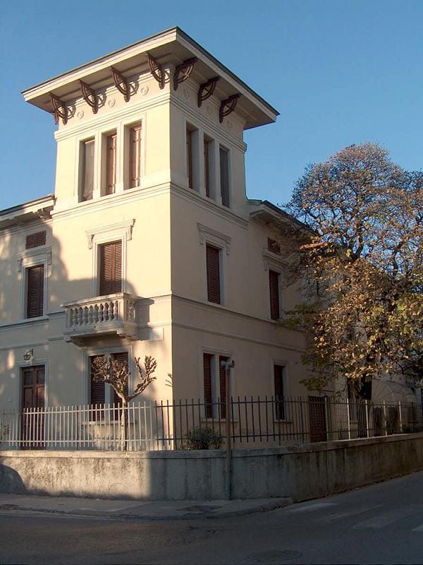 Vendita Villini Desii inopportuna che non cambierà le sorti del bilancio