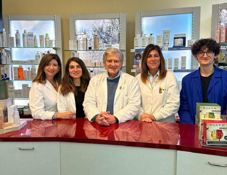 Anche alla farmacia di Masotti un defibrillatore accessibile 24 ore su 24