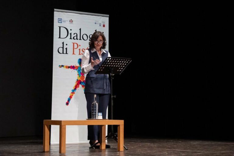 Corpi, genere, potere: l’analisi di Rossella Ghigi sulla violenza e le sue forme