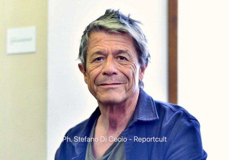 Il Premio Internazionale Dialoghi di Pistoia consegnato a Emmanuel Carrère