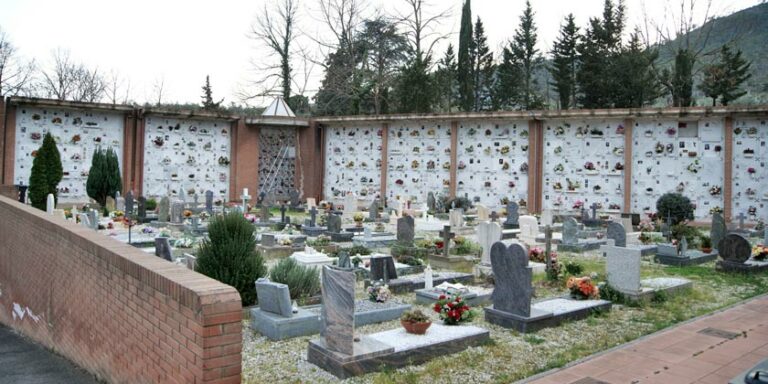Lavori al cimitero di Figline, chiuso per lavori un tratto di via di Cantagallo