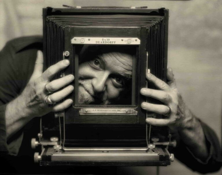 “L’Ultimo fotografo” di Giovanni Savino alla Fondazione POMA Liberatutti