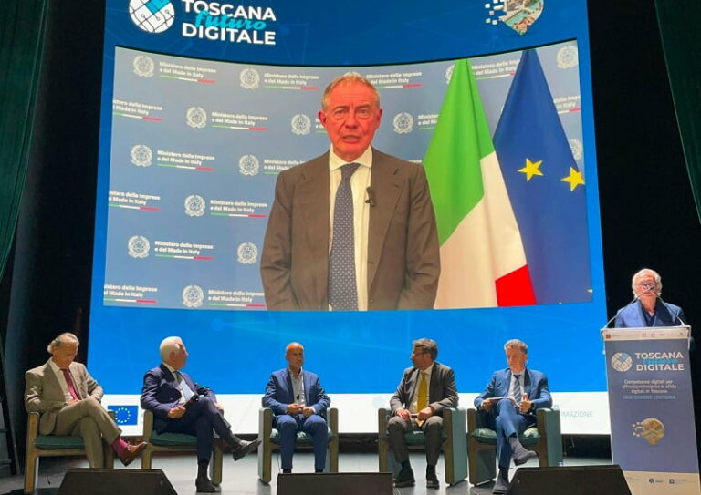 Ministero e Regione Toscana, accordo per azzerare il digital-divide. Al via progetto pilota