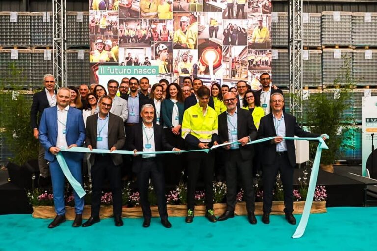Verallia inaugura a Pescia il nuovo forno ad ossicombustione per packaging alimentare in vetro