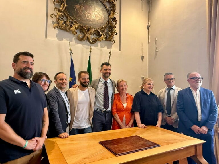Il sindaco Matteo Biffoni ha presentato la giunta. Ecco le deleghe e i profili degli assessori