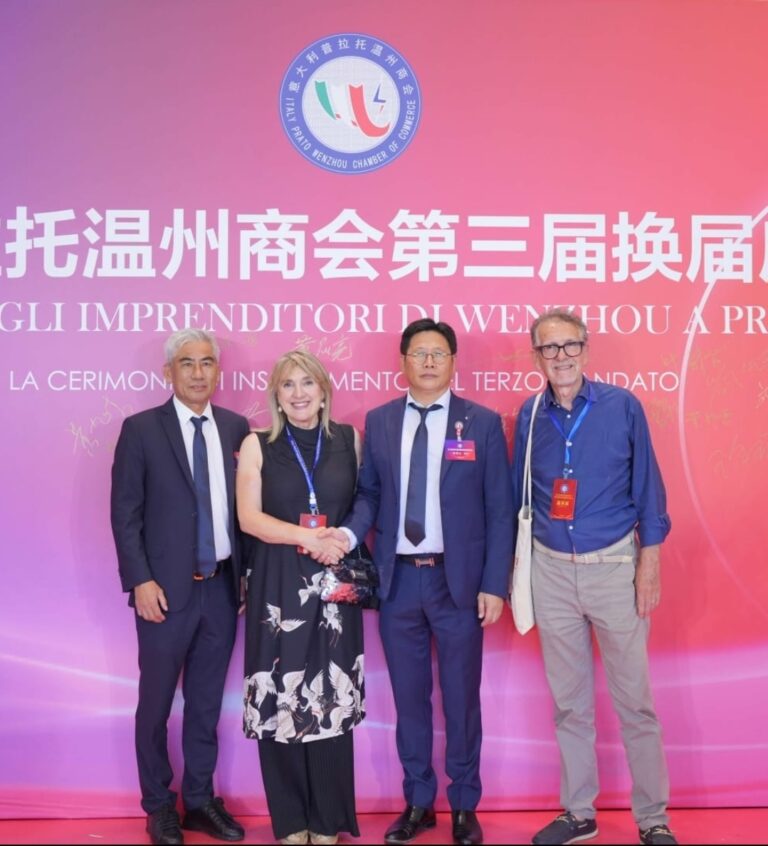 Il progetto del film ‘Curtino’ presentato durante la cerimonia di insediamento della presidenza dell’associazione Wenzhou