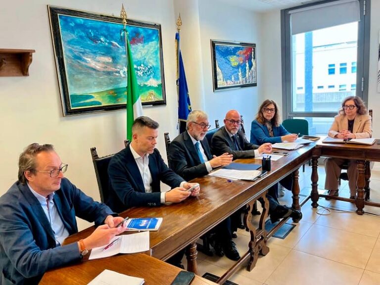 Incontro in Prefettura per aggiornare procedure di accertamenti sanitari per richiedenti asilo