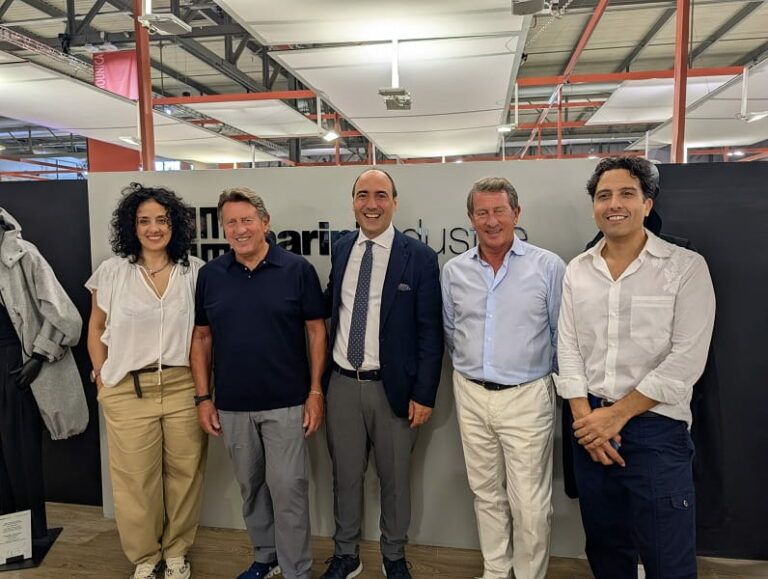 Il presidente Calamai a Milano Unica in visita alle aziende del distretto pratese