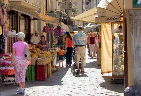 Centri commerciali naturali, via al bando 2026: 340mila euro per valorizzare commercio e territori