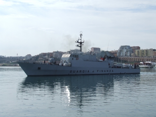 Amianto nella Guardia di Finanza, triplice vittoria del maresciallo Apicella contro lo Stato