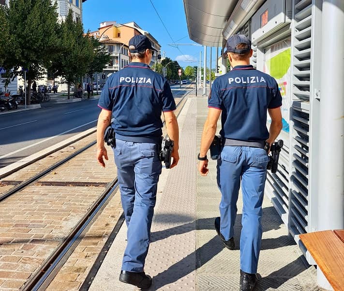Firenze, proseguono i controlli della Polizia a bordo della tramvia