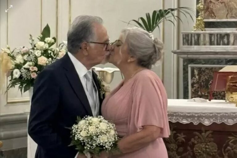 Dopo 14 anni torna a respirare senza ossigeno e festeggia le nozze d’oro