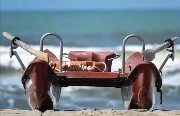 Morti 2 turisti in mare in Toscana per malore, uno è originario di Prato