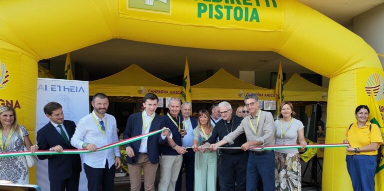 Grande successo per il primo mercato Campagna Amica all’ospedale San Jacopo