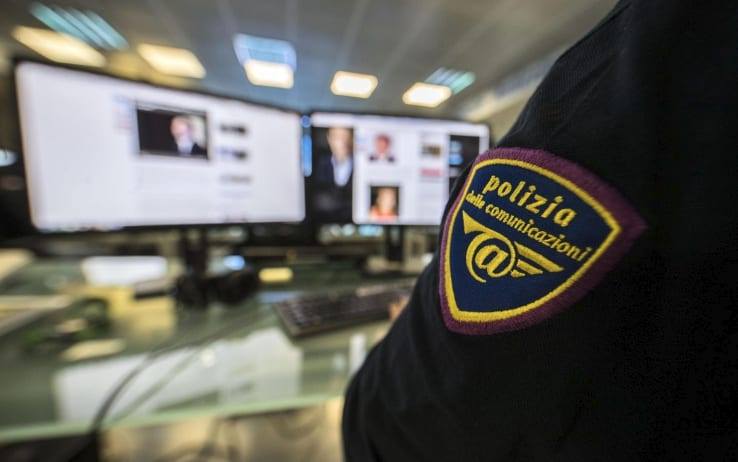 Firenze: poliziotto libero dal servizio presta soccorso ai feriti di un grave incidente stradale in Sardegna