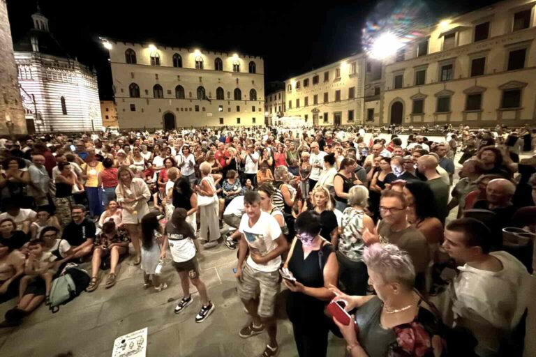 Pistoia ha cantato per Francesco e l’ha fatto bene
