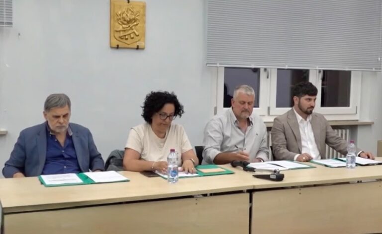 “Tari, aumenti senza fine”. E a Uzzano la minoranza non ci sta