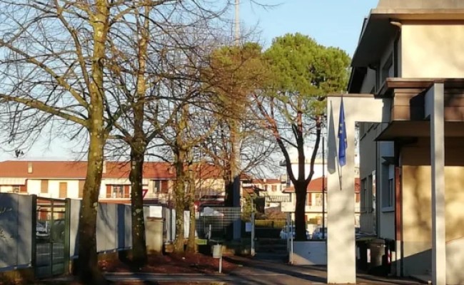 Carmignano, da lunedì, refezione e post scuola
