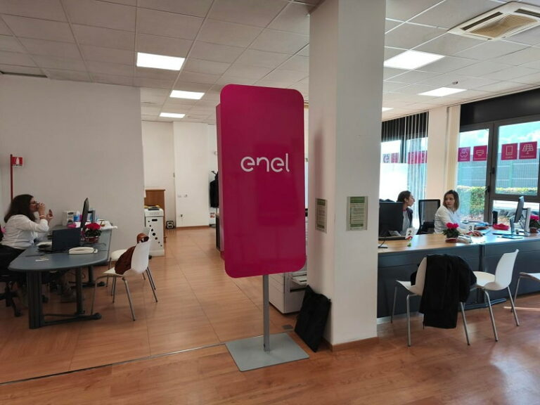 All’Enel store di via Pratese arriva “La Mela di Aism”, per la ricerca sulla sclerosi multipla