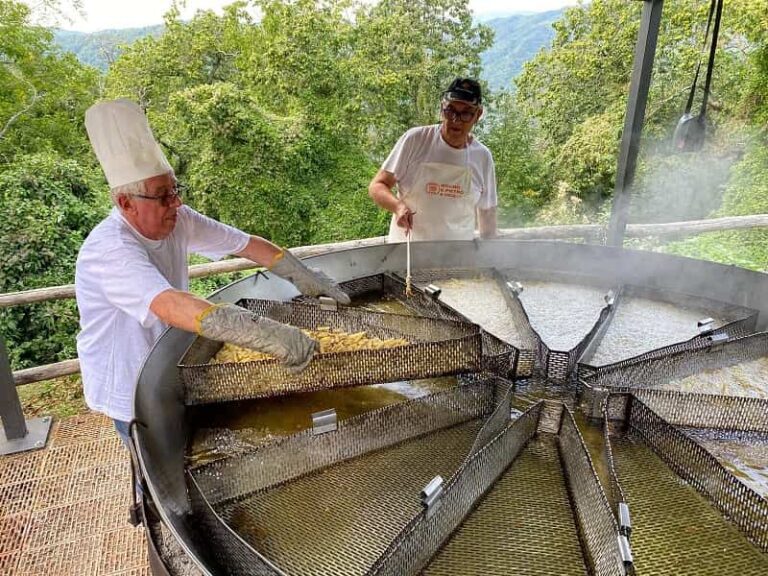 A Serra Pistoiese torna la 58° Sagra della Patata Fritta