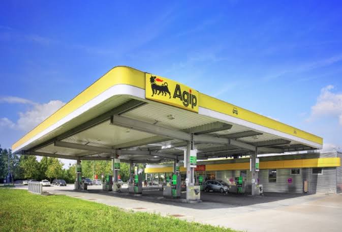Carburanti, il price cap esclude l’extrarete. Confcommercio: “Una distorsione a danno delle imprese” 