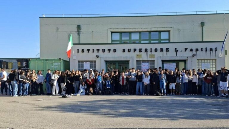 Istituto Fantini, il Comune di Vergato riconosce la maturità degli studenti durante la mobilitazione