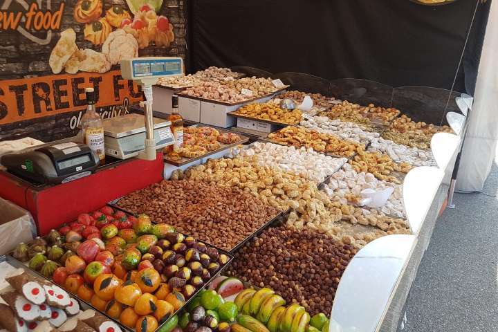 Mercato, sabato 24 ottobre e mercoledì 4 novembre i banchi degli alimentaristi spostano in piazza Garibaldi