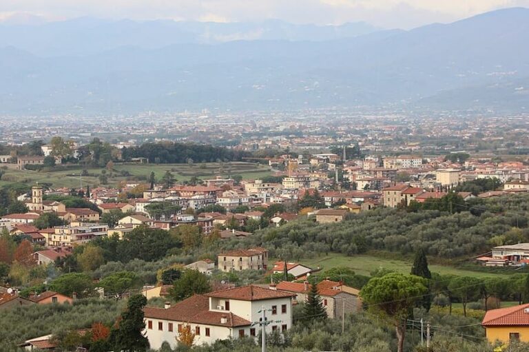 Quarrata, giovani che scommettono sulla città: nuove attività e voglia di ripartire 