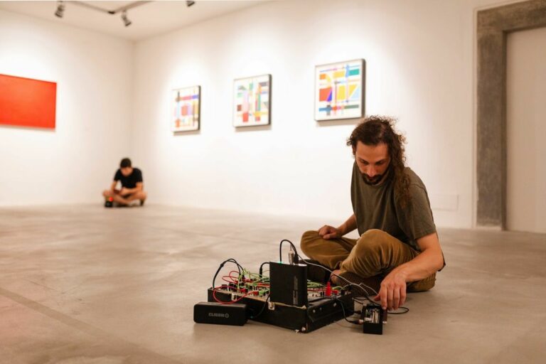 Palazzo Fabroni partecipa alla Giornata del Contemporaneo con la performance “Senza pubblico”