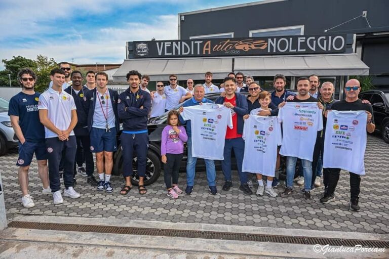 Al Palaterme la T Tecnica Gema ospita Brindisi