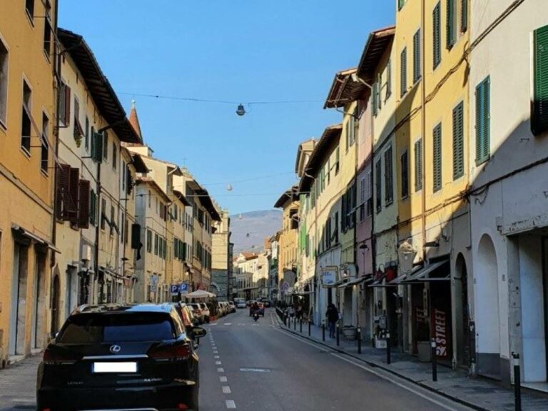 Via Carratica, il sindaco venga in Consiglio comunale a riferire