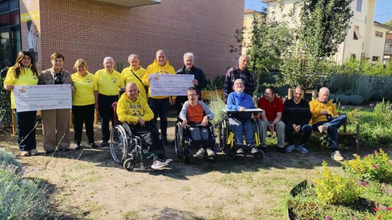 Consegna beneficenza 20^ edizione della Biciclettata della Salute