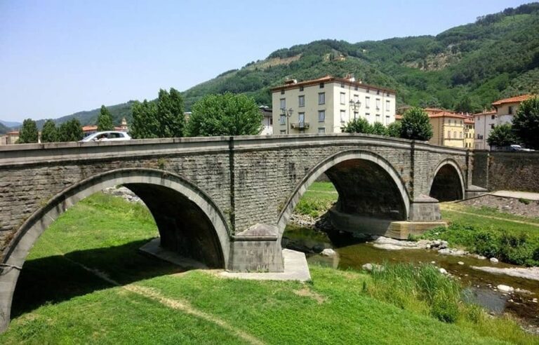 Lettera aperta di Sindaco e Associazioni: no a ringhiera al Ponte del Duomo di Pescia