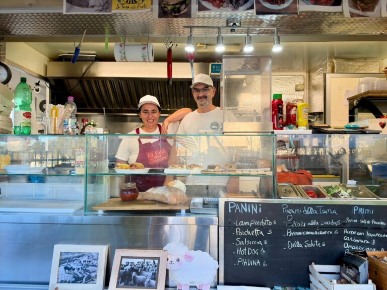 La Tana delle Pecore porta lo street food di qualità a domicilio: nasce il servizio catering per feste ed eventi